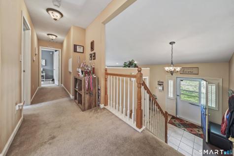 45 Wisteria Drive Naugatuck CT 06770
