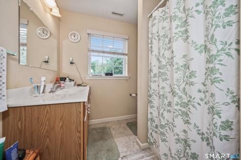 45 Wisteria Drive Naugatuck CT 06770