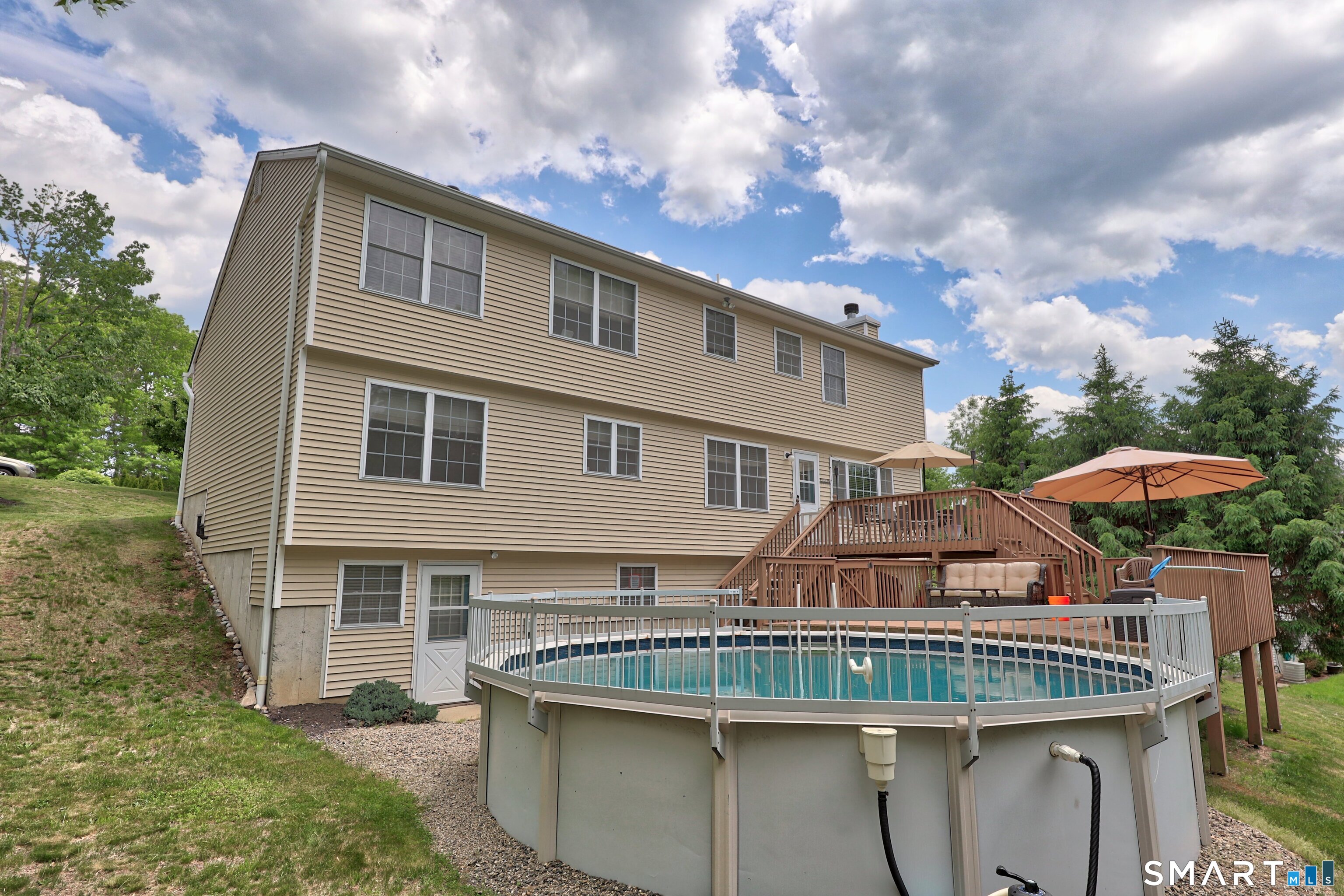 45 Wisteria Drive Naugatuck CT 06770