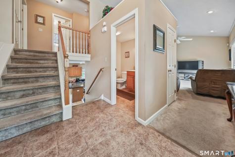 45 Wisteria Drive Naugatuck CT 06770