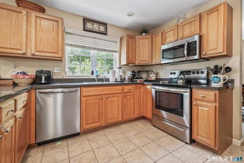 45 Wisteria Drive Naugatuck CT 06770