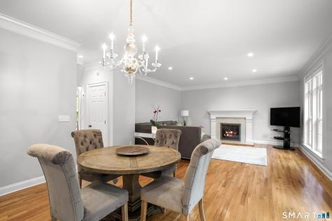 18 North Nabby Road Danbury CT 06811
