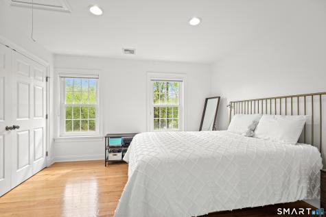 18 North Nabby Road Danbury CT 06811