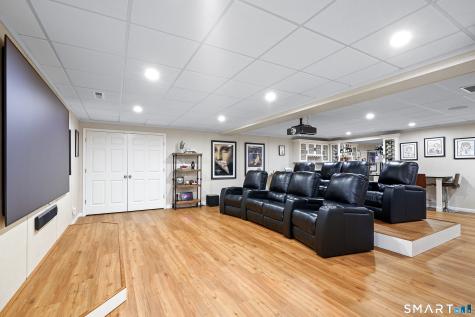 18 North Nabby Road Danbury CT 06811