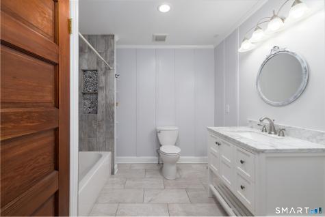 41 Chester Avenue Waterbury CT 06704
