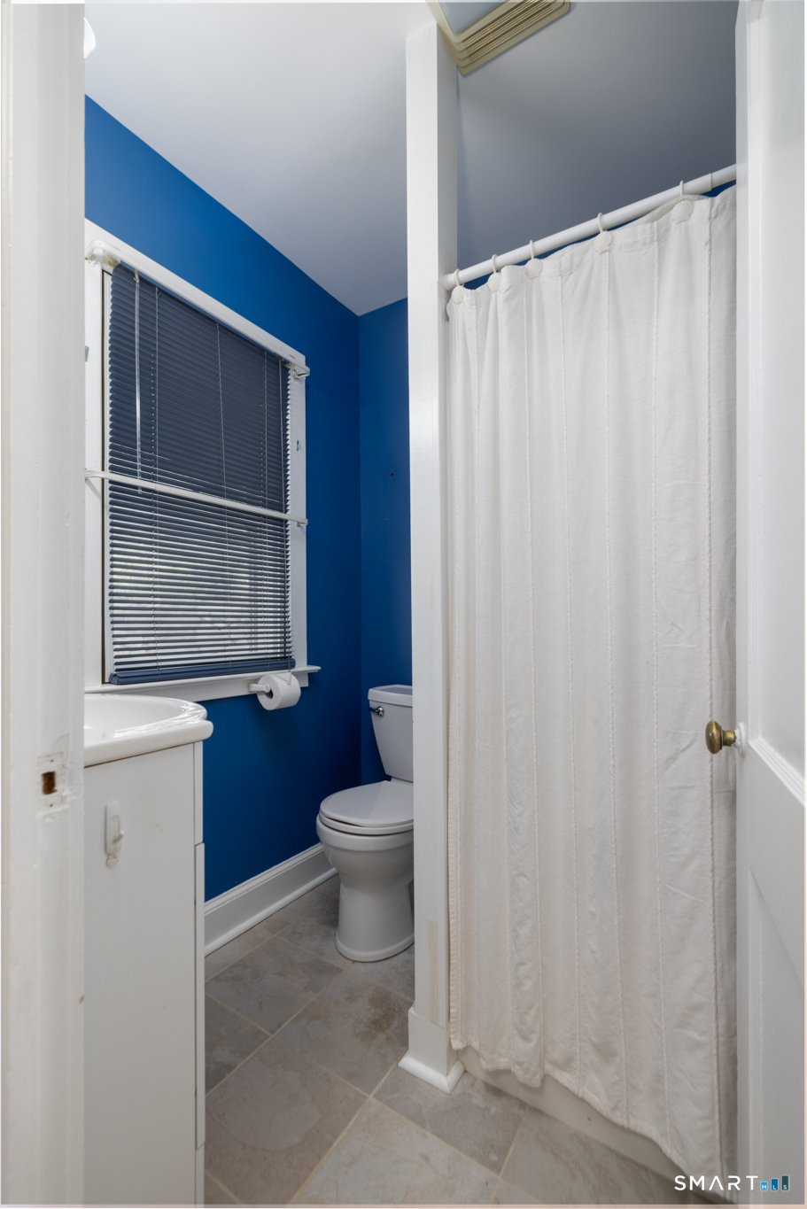 41 Chester Avenue Waterbury CT 06704