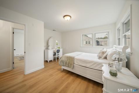 20 Mountain View Drive Waterbury CT 06706