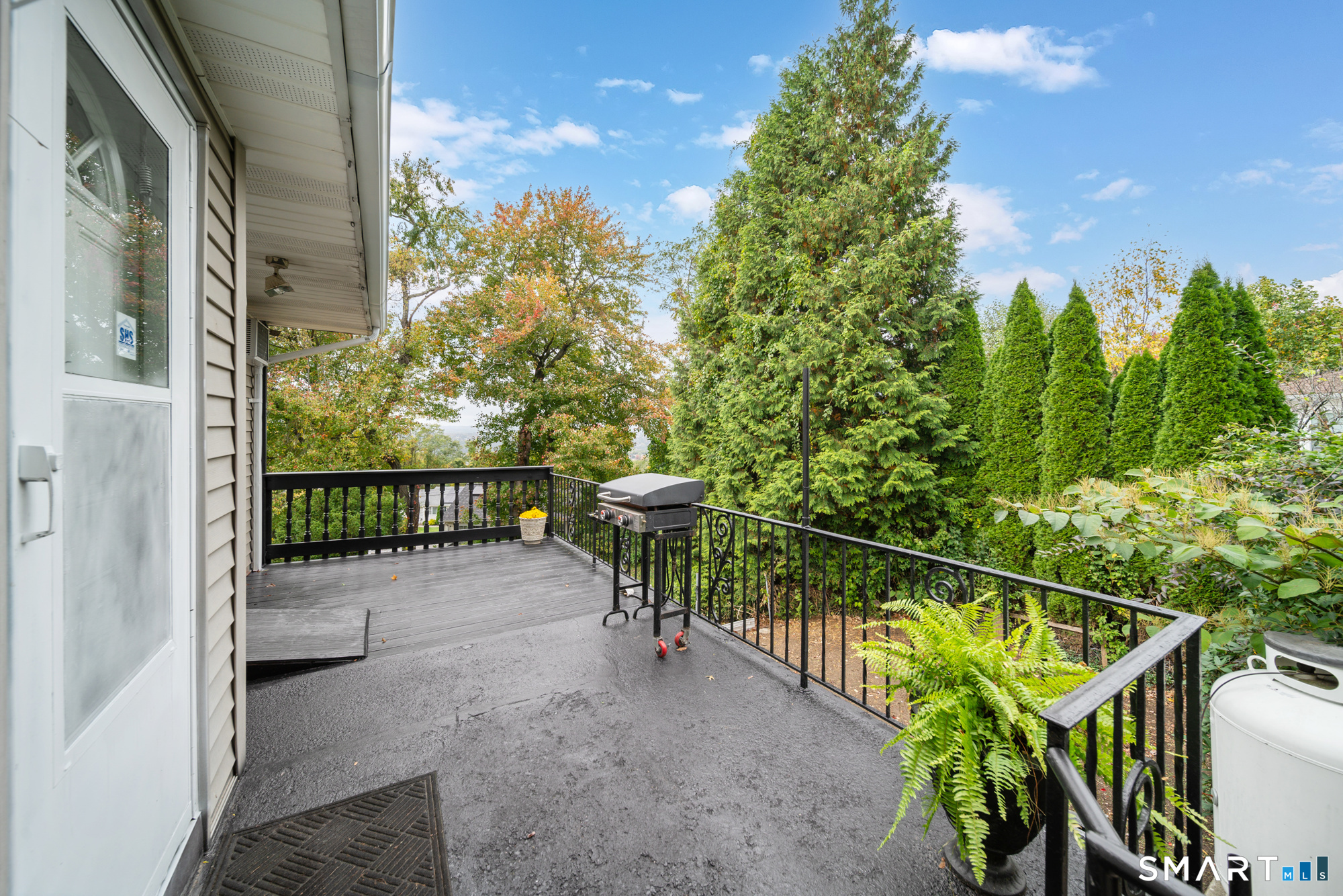 20 Mountain View Drive Waterbury CT 06706