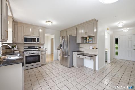 35 Heritage Drive South Windsor CT 06074
