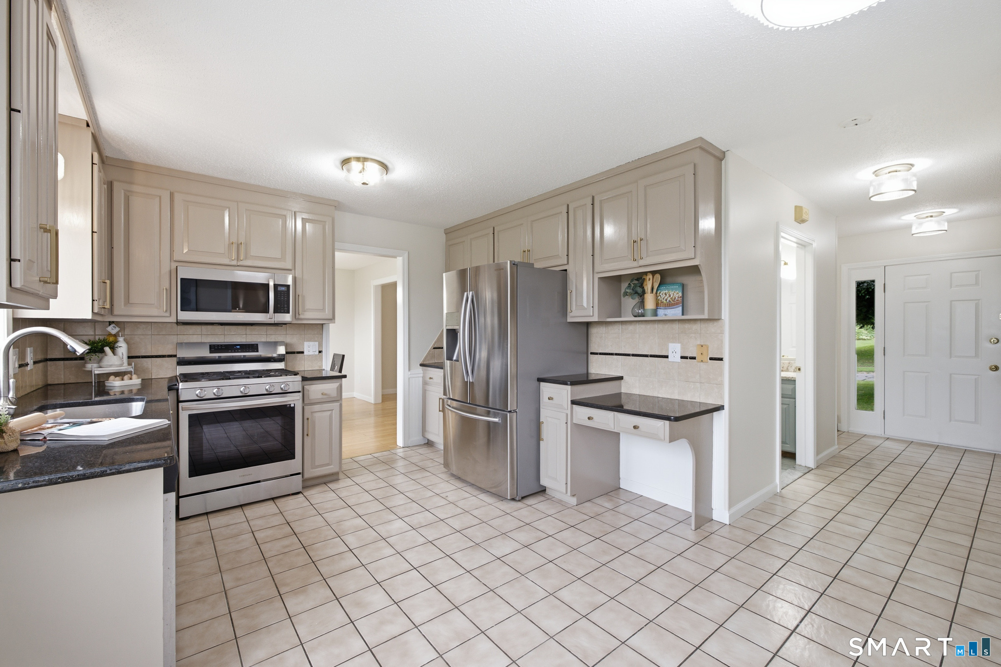 35 Heritage Drive South Windsor CT 06074