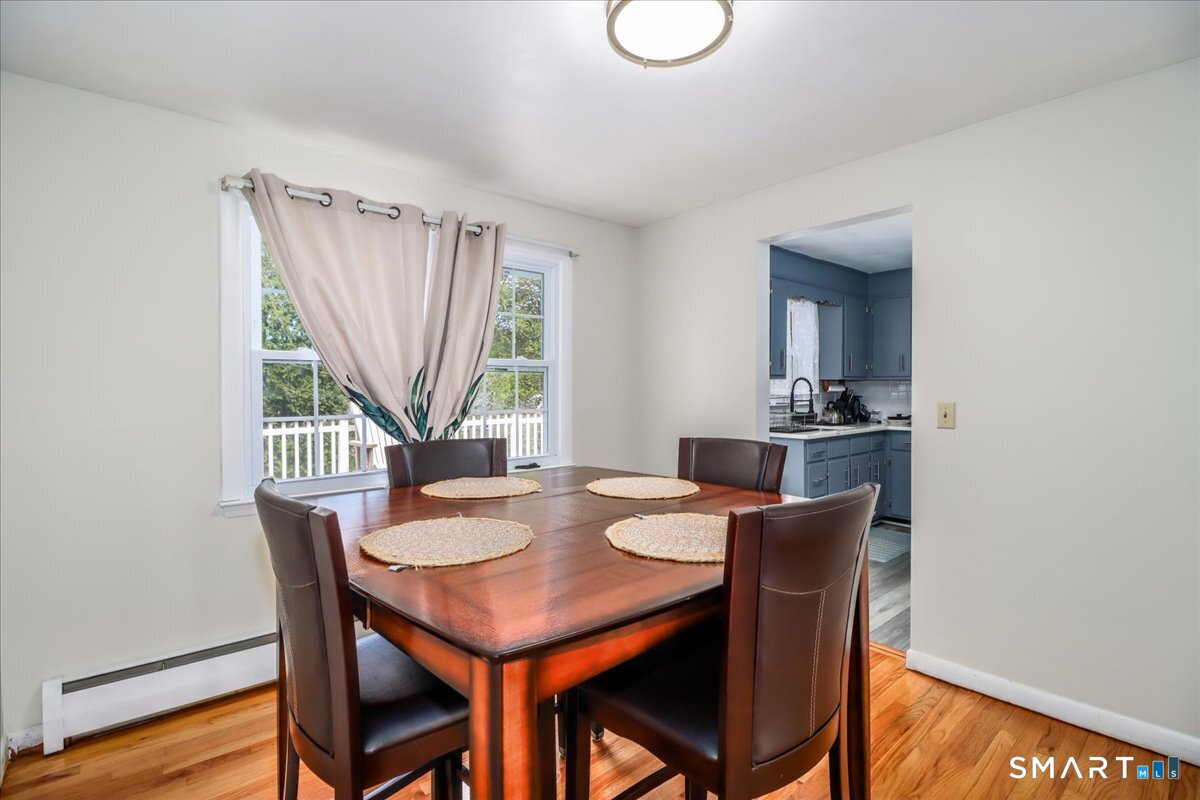 16 Chestnut Drive Derby CT 06418