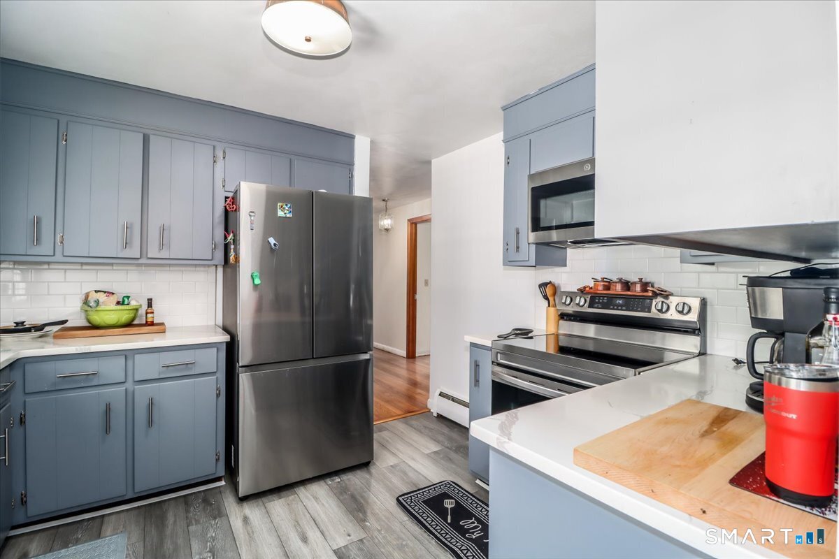 16 Chestnut Drive Derby CT 06418