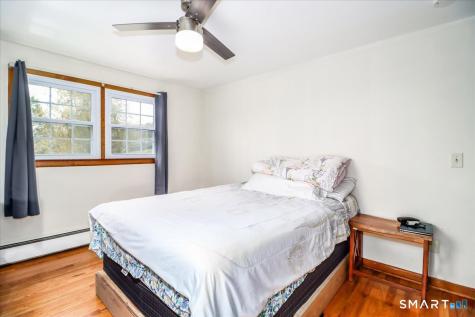 16 Chestnut Drive Derby CT 06418