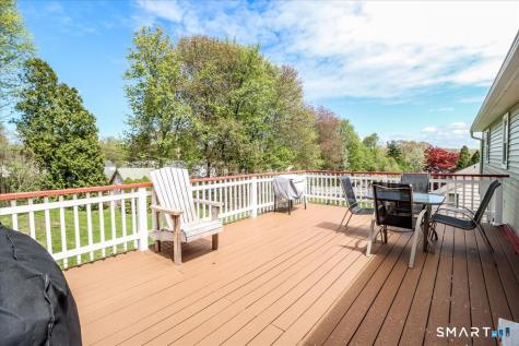 16 Chestnut Drive Derby CT 06418