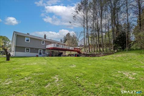 16 Chestnut Drive Derby CT 06418