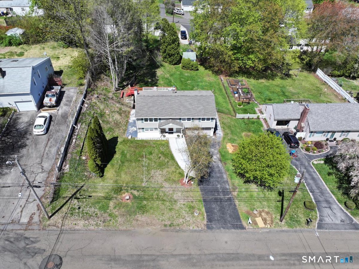 16 Chestnut Drive Derby CT 06418