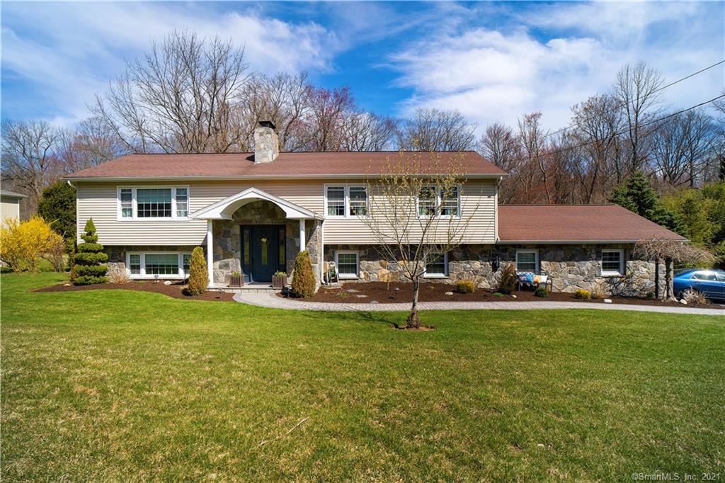 14 Timothy Lane Shelton CT 06484