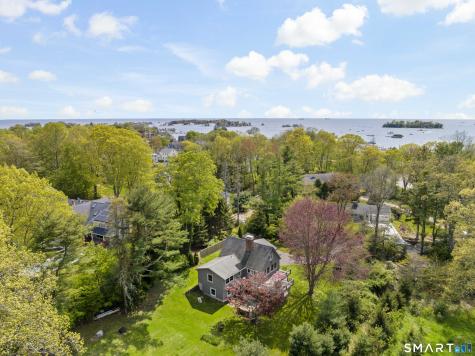 34 Squaw Brook Road Branford CT 06405