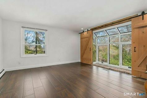 34 Squaw Brook Road Branford CT 06405
