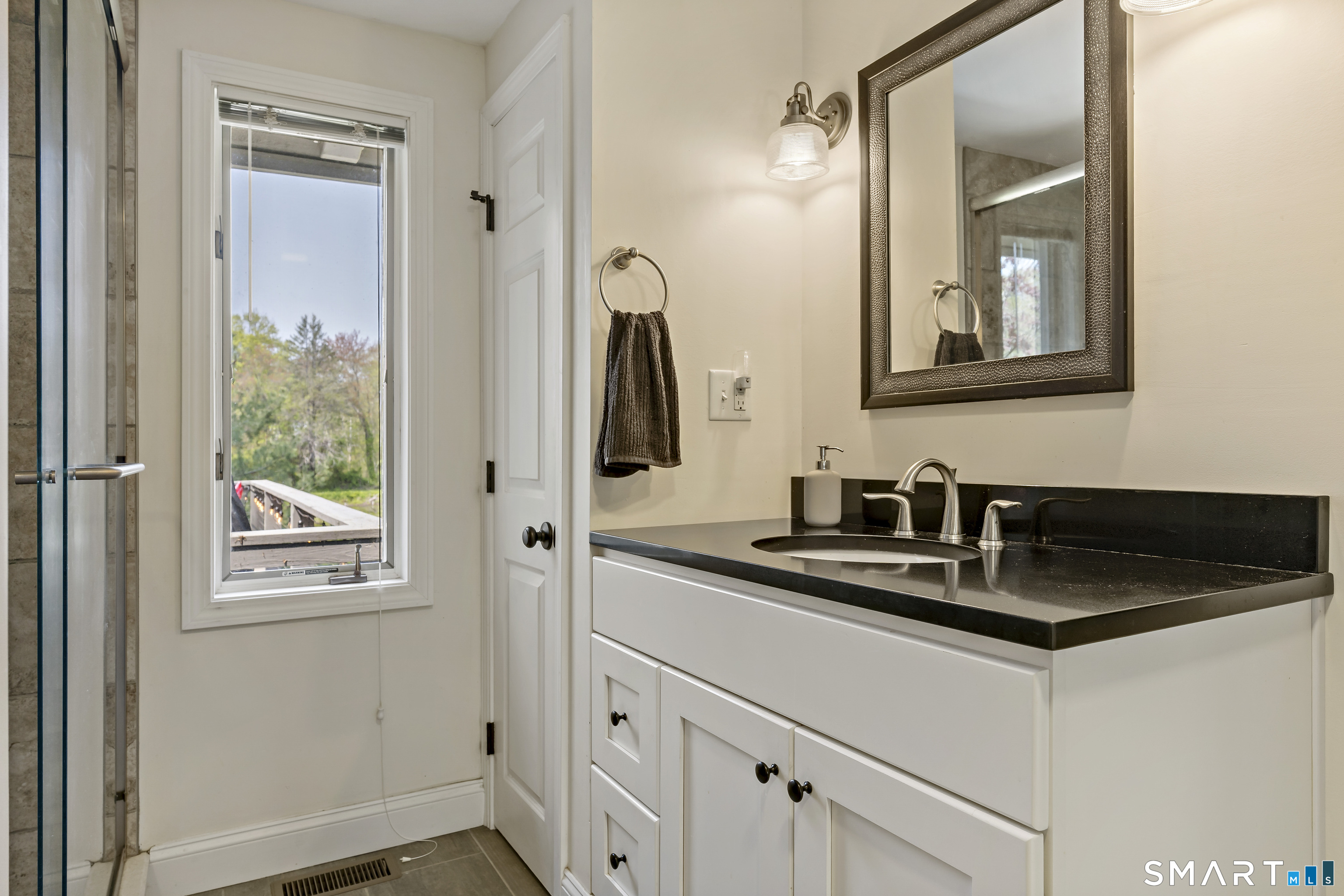 34 Squaw Brook Road Branford CT 06405