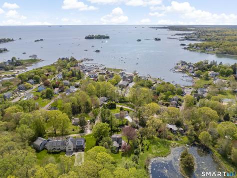 34 Squaw Brook Road Branford CT 06405