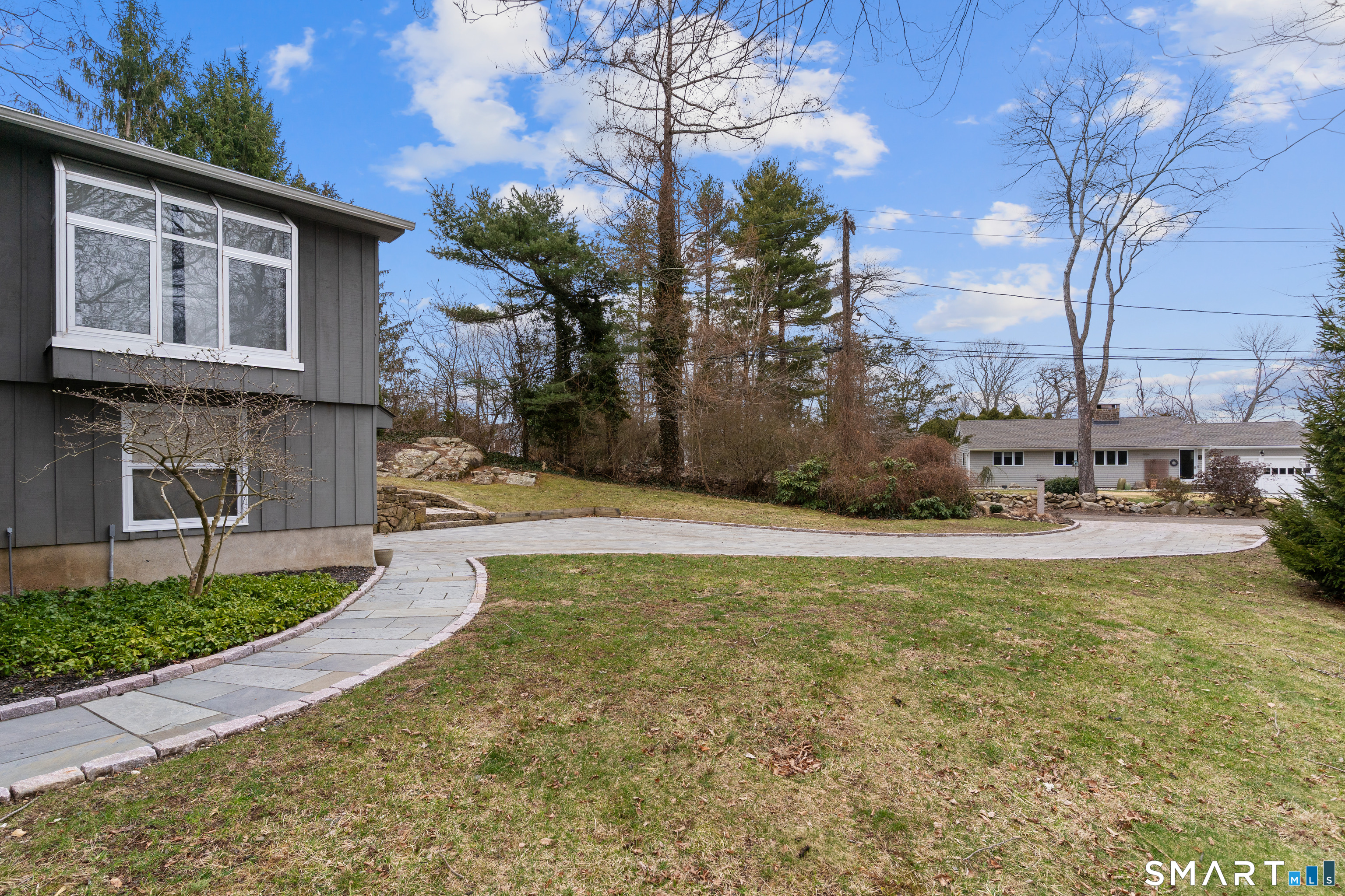 34 Squaw Brook Road Branford CT 06405