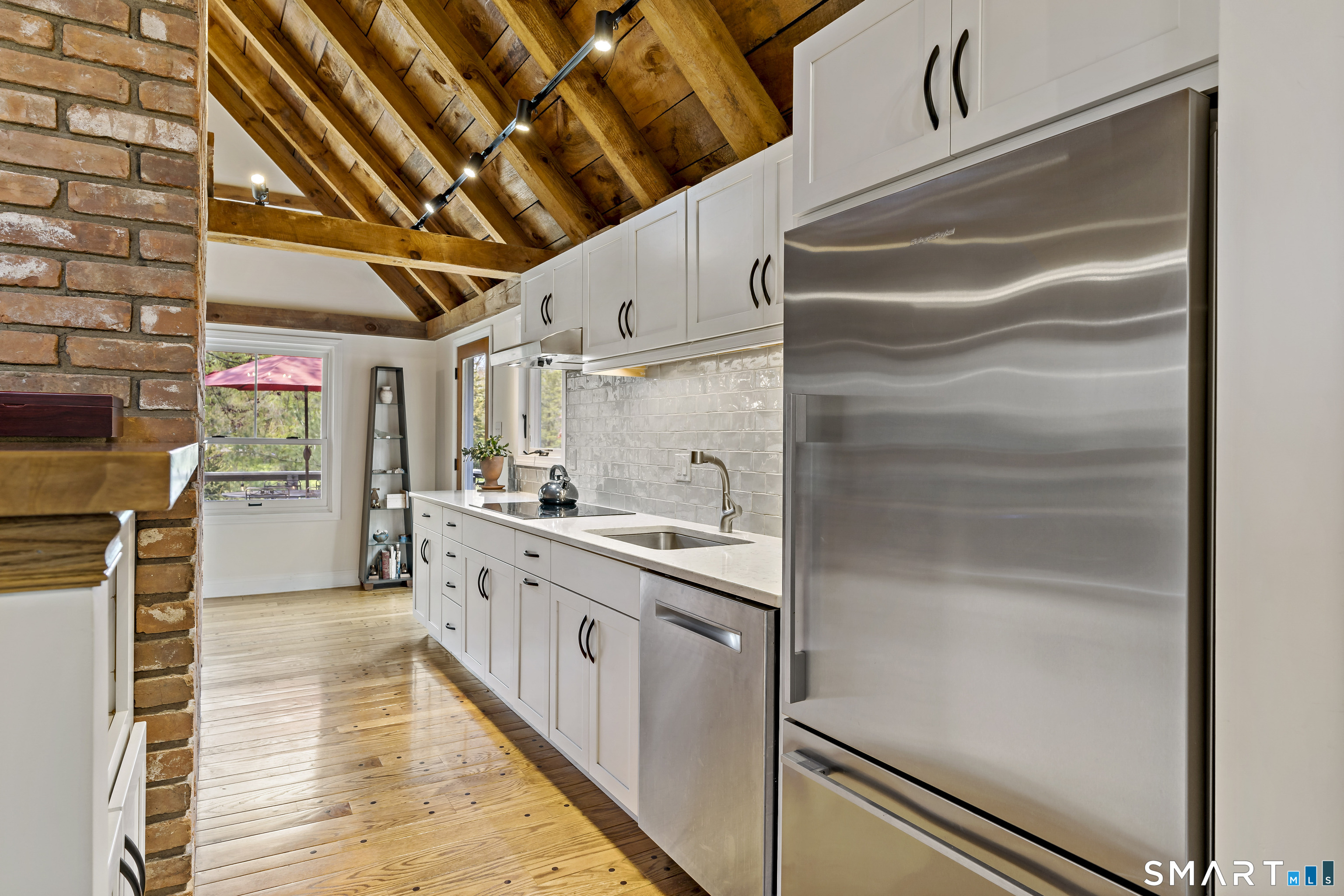 34 Squaw Brook Road Branford CT 06405