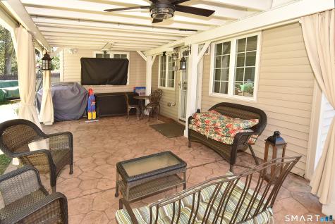 49 Green Manor Avenue Windsor CT 06095
