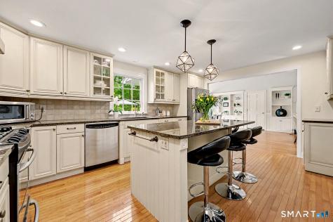 324 Jennie Lane Fairfield CT 06824