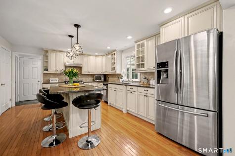 324 Jennie Lane Fairfield CT 06824