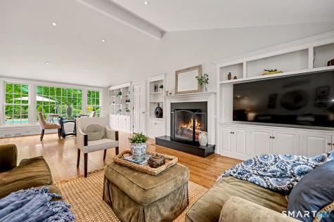324 Jennie Lane Fairfield CT 06824