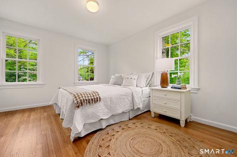 324 Jennie Lane Fairfield CT 06824