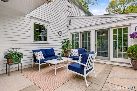 324 Jennie Lane Fairfield CT 06824