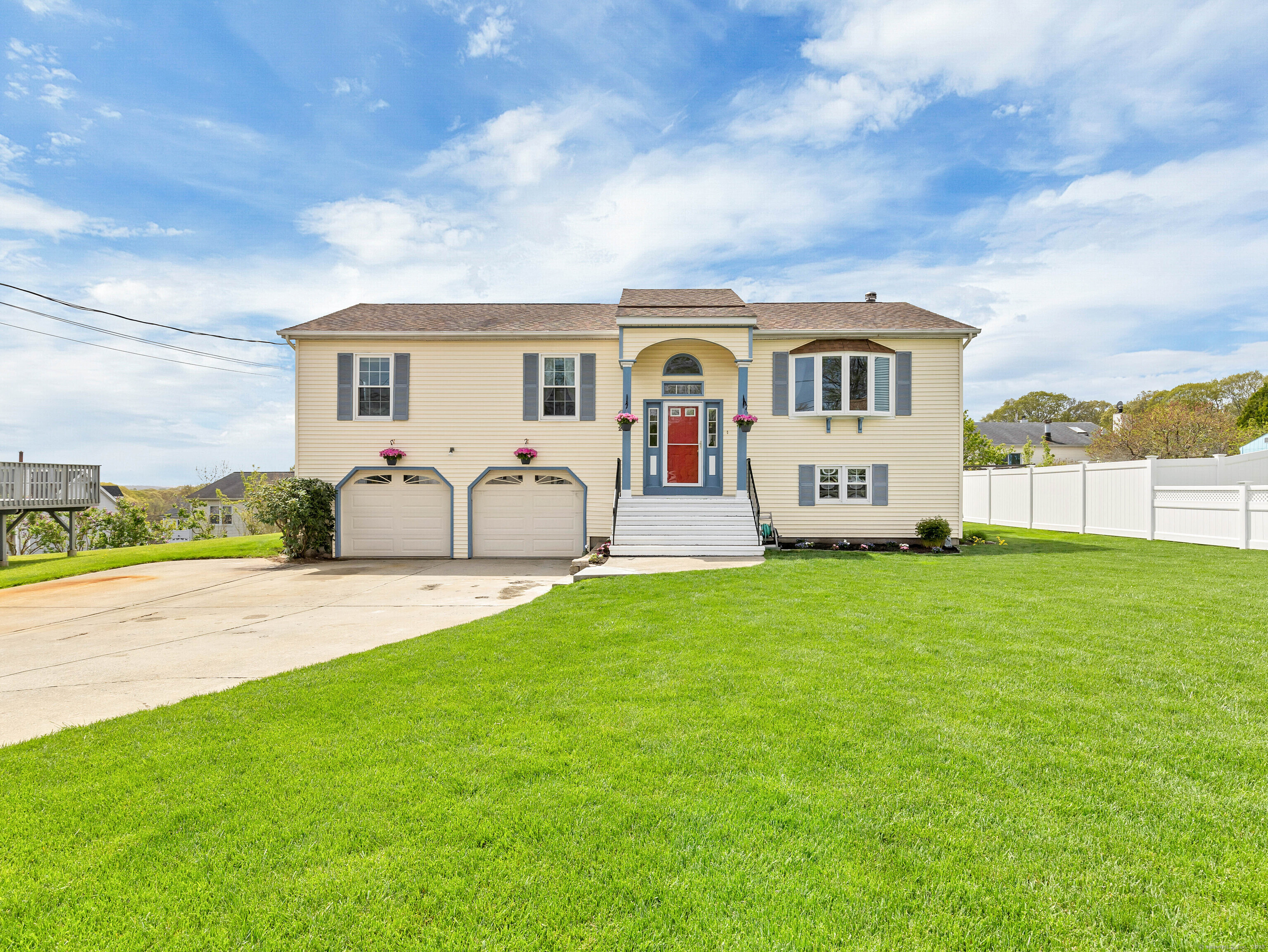 29 Washington Drive Groton CT 06340