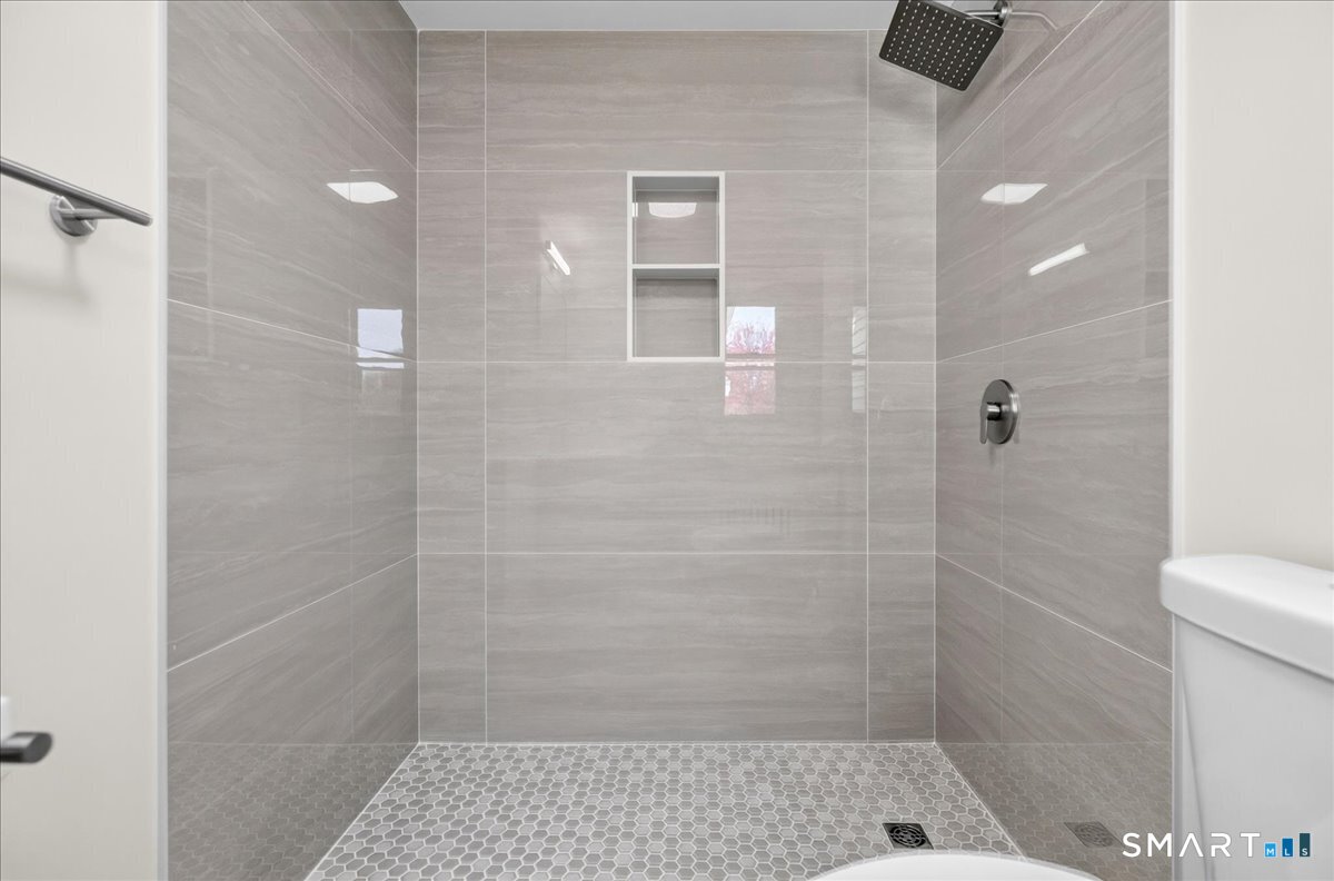 106 Moritz Place Fairfield CT 06824