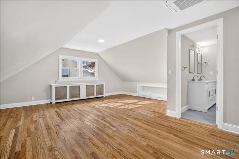 106 Moritz Place Fairfield CT 06824