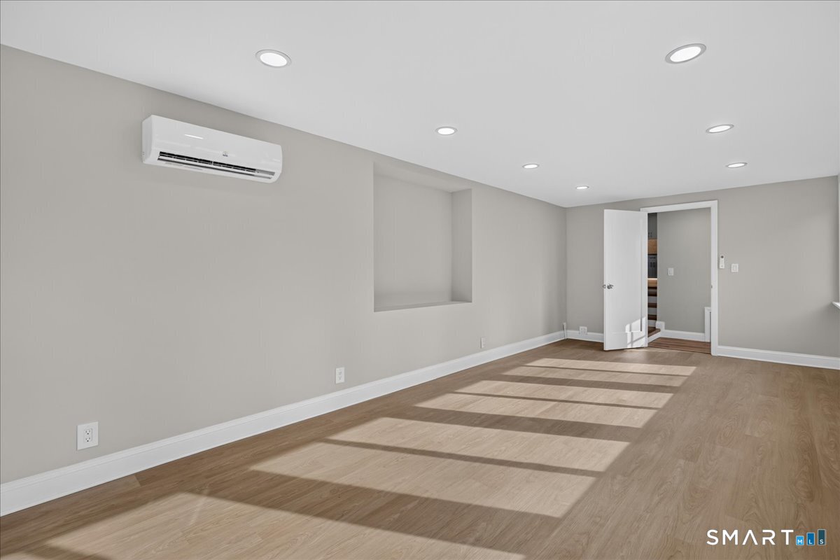 106 Moritz Place Fairfield CT 06824