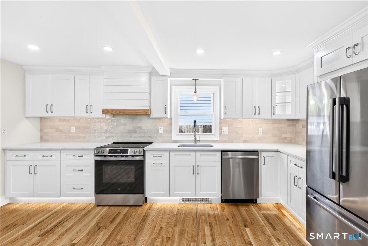 106 Moritz Place Fairfield CT 06824