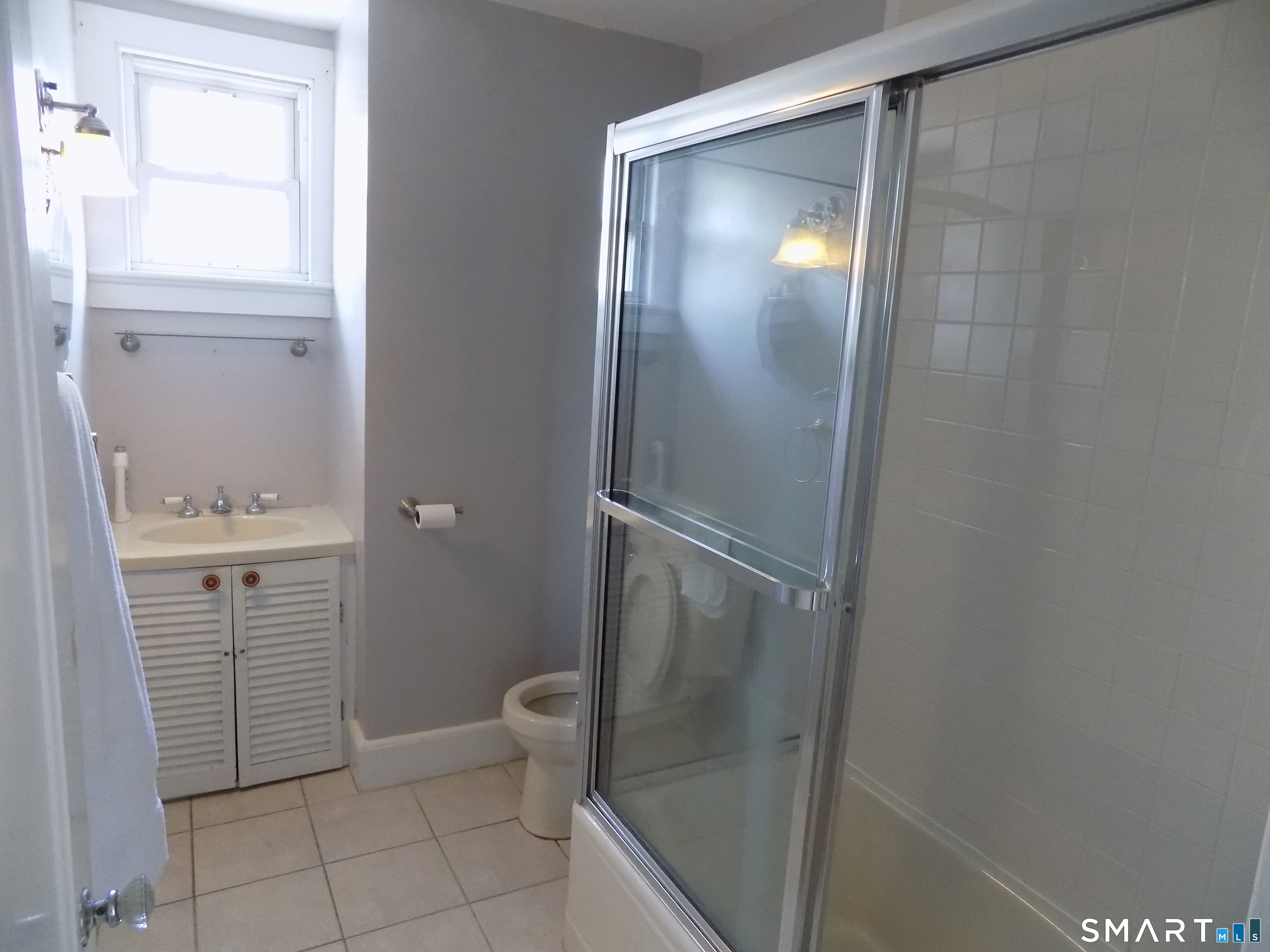 40 Woodland Street Bristol CT 06010