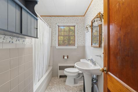 31 Glendale Avenue Berlin CT 06037