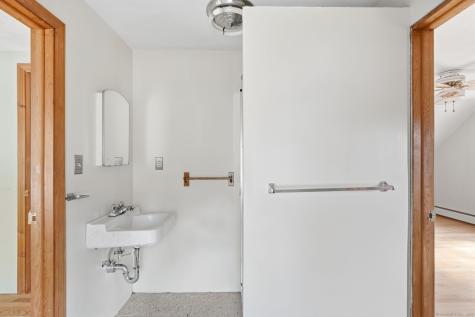 31 Glendale Avenue Berlin CT 06037