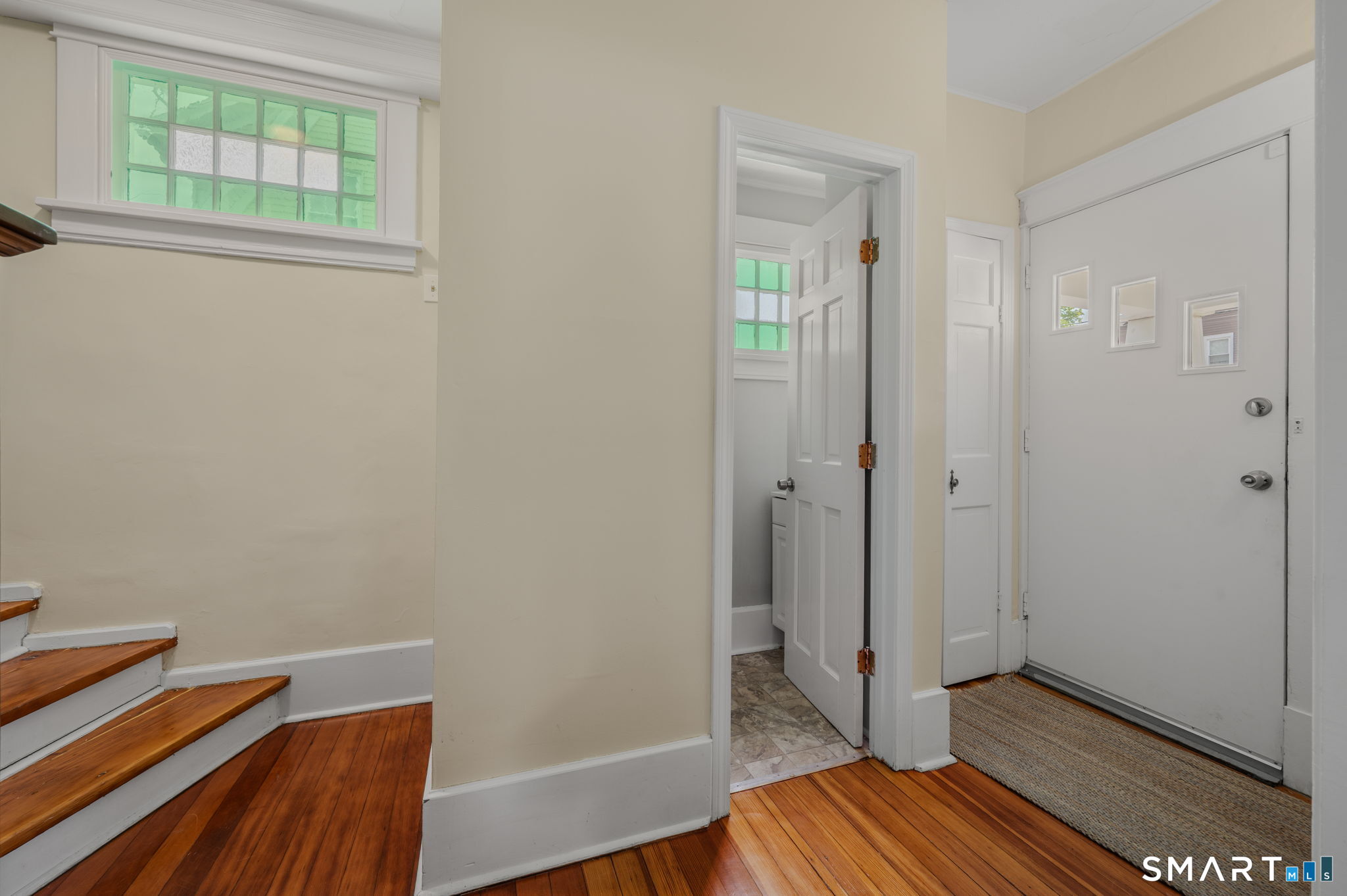 53 Gorton Street New London CT 06320