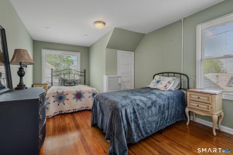 53 Gorton Street New London CT 06320