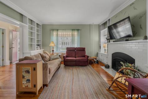 53 Gorton Street New London CT 06320