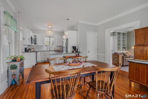 53 Gorton Street New London CT 06320