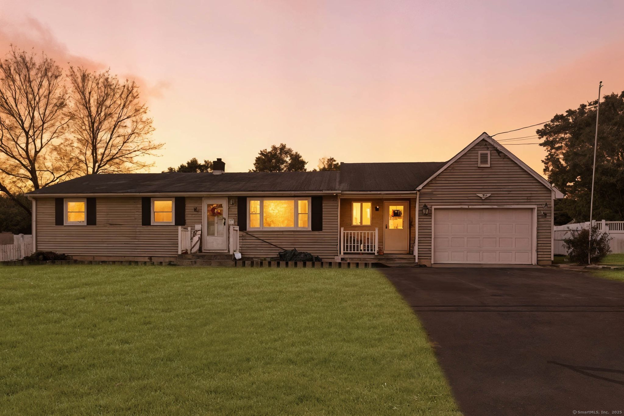 8 Gary Drive Enfield CT 06082