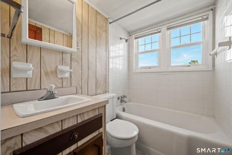 86 Sycamore Street Bristol CT 06010