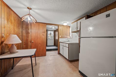 86 Sycamore Street Bristol CT 06010