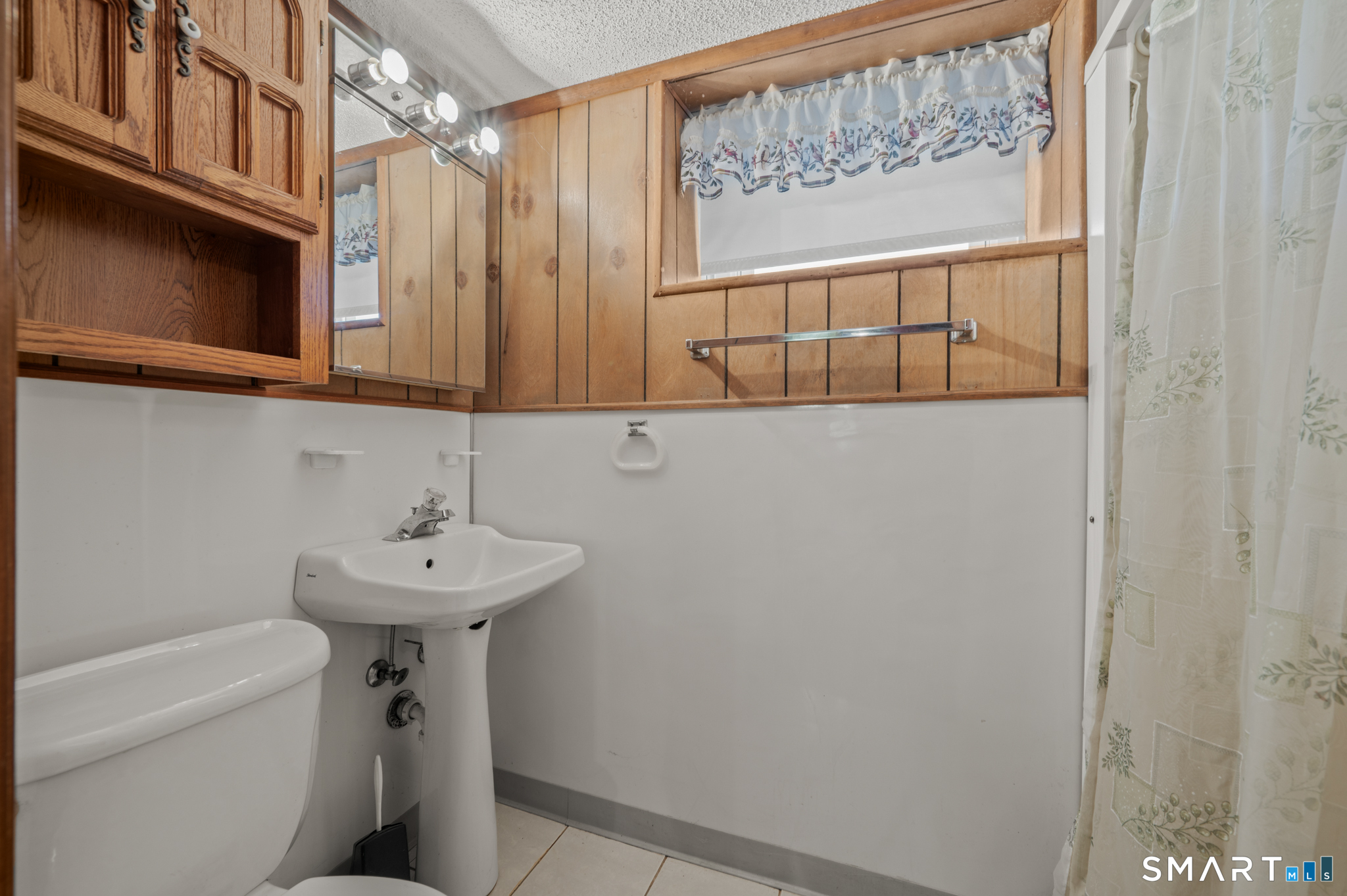 86 Sycamore Street Bristol CT 06010
