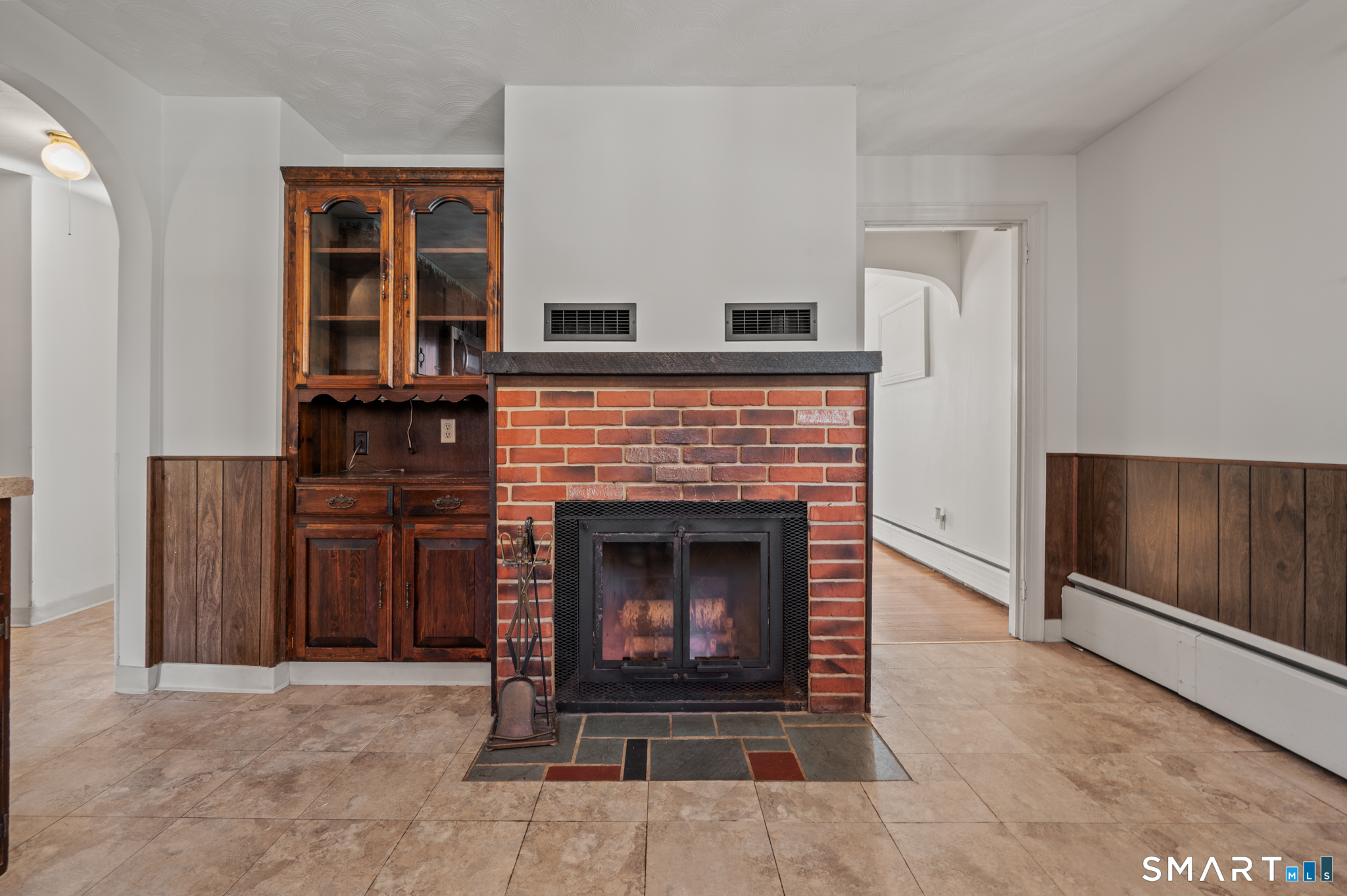 86 Sycamore Street Bristol CT 06010